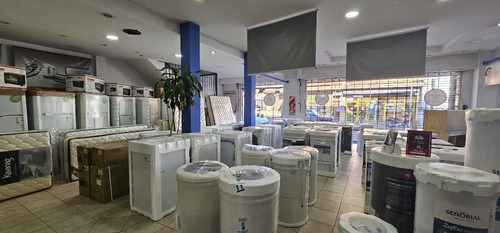 Local Comercial En Alquiler - Ituzaingo Norte