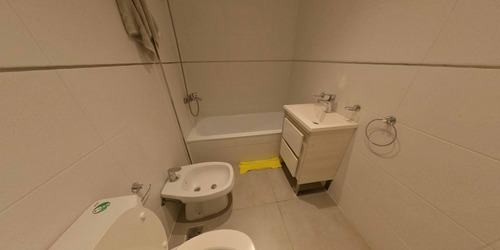 Imagen 11 de 14 de 2 Ambientes Con Cochera, En Venta! Precio Imperdible!