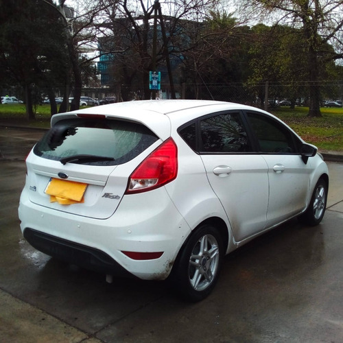 Imagen 5 de 15 de Ford Fiesta S Plus
