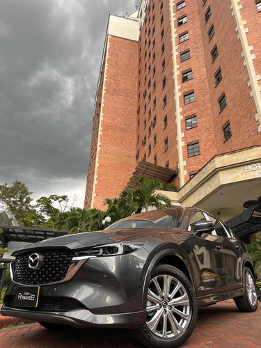 Imagen 2 de 12 de Mazda Cx-5 Signature 2.5
