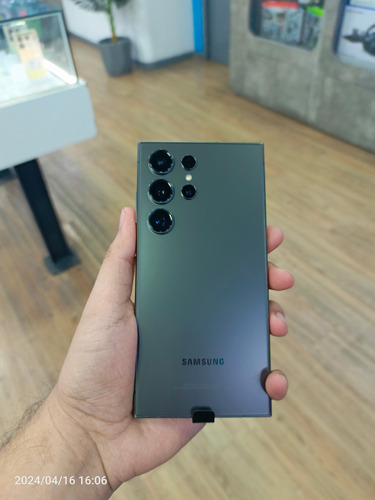 Samsung Galaxy S24 Ultra - 12/512gb  