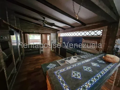 Casas En Venta Mls #25-12512
