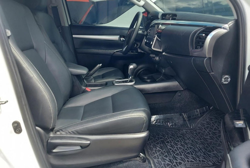 Toyota Hilux 2022 Srv Full Con Poco Uso Y Magnífico Cuidado
