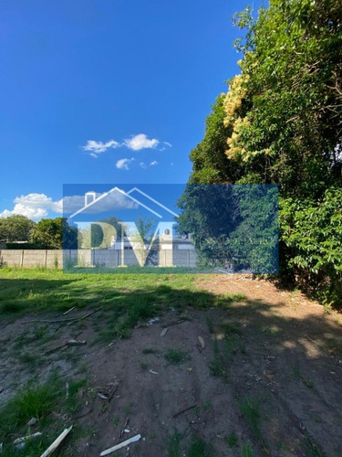 Terreno Céntrico En Venta