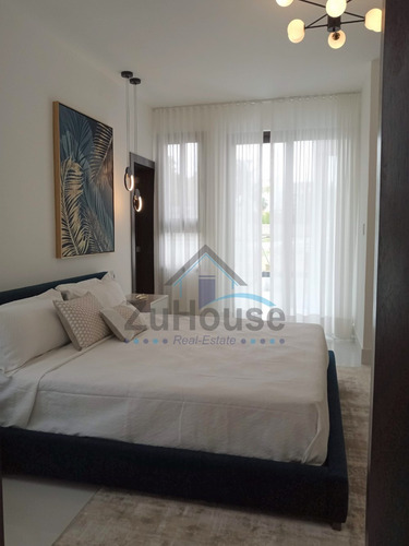 Imagen 7 de 14 de Penthouse En Plano En Modernas Torres En Santiago Wpa114 C5