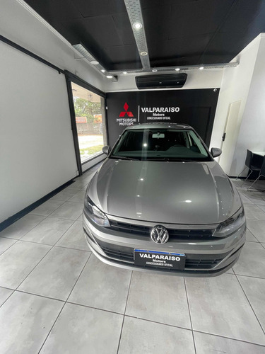Imagen 3 de 16 de Volkswagen Polo 2018 1.6 Msi Trendline