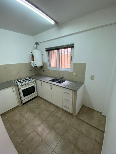 Imagen 3 de 7 de Departamento - La Plata
