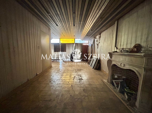 Venta De Casa 4 Ambientes En Mataderos, Capital Federal.