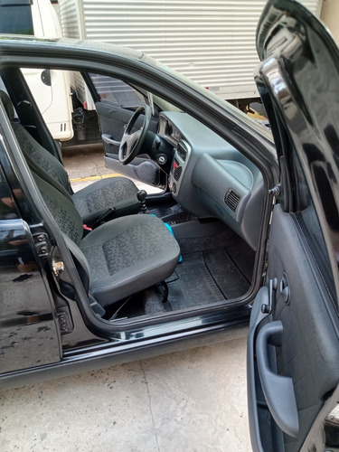 Fiat Siena 1.0 Fire Flex 4p