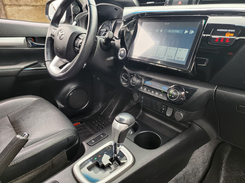 Toyota Hilux Srv 2.8 Aut 4x4