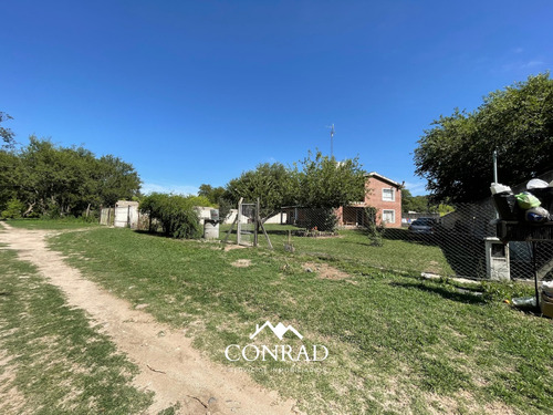 La Granja - Casa En Venta De Cuatro Dormitorios Con Pileta
