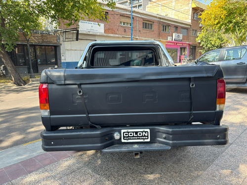 Ford F-100 2.5 I Super Cab