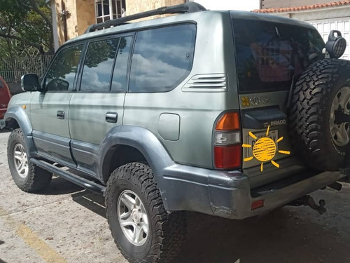 Imagen 3 de 12 de Toyota Prado Twin Cam 3.4