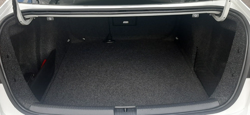Imagen 12 de 18 de Volkswagen Vento 2018 1.4 Highline 150cv At
