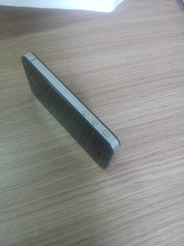 iPhone 4 32 Gb