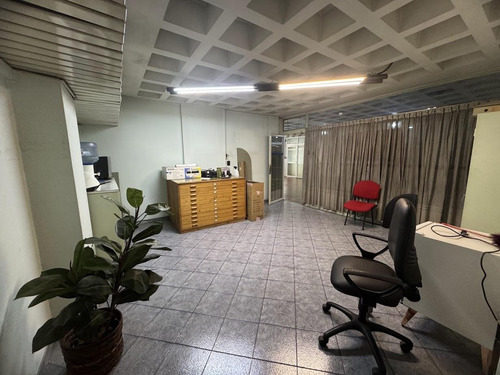 Venta 2 Oficinas Contiguas En Galeria Argenta