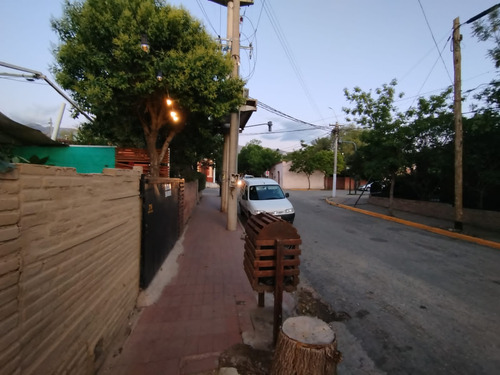 Departamento A 100 Metros De La Plaza De Merlo!!