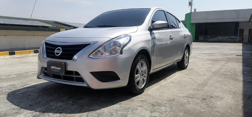 Nissan Versa 1.6 Advance