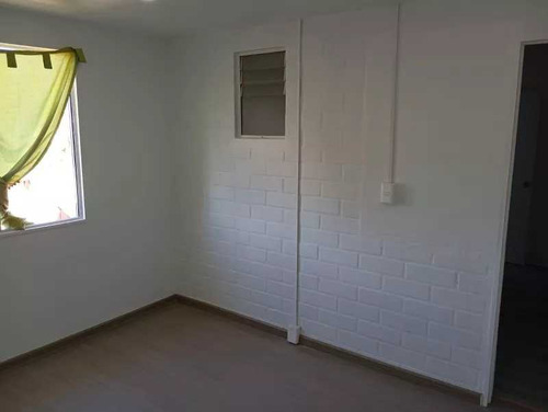 Casa Dos Pisos En Arriendo 3d-2b-2e (77621)