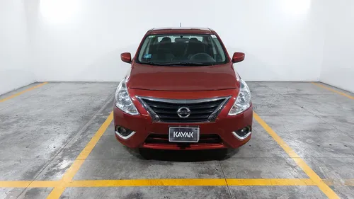 Nissan Versa 1.6 Advance
