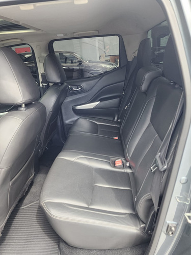 Nissan Frontier 2.3 Le Cab. Dupla 4x4 Aut. 4p