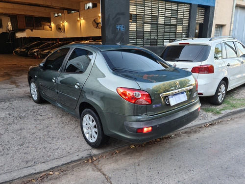 Peugeot 207 2010 2.0 Sedan Xt Hdi
