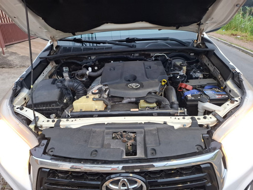 Toyota Hilux 2.8 Std Power Pack Cab. Dupla 4x4 Tdi 4p