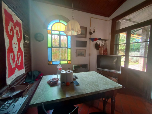 Casa Quinta En Venta. Platanos