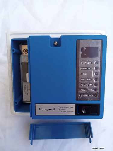 Imagen 1 de 3 de Controlador De Llama Bc7000l Honeywell