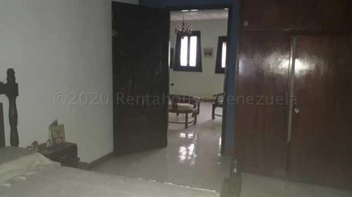 Imagen 10 de 19 de Mayerling Gonzalez Bm Vende Casa En El Paraiso Mls #22-20203