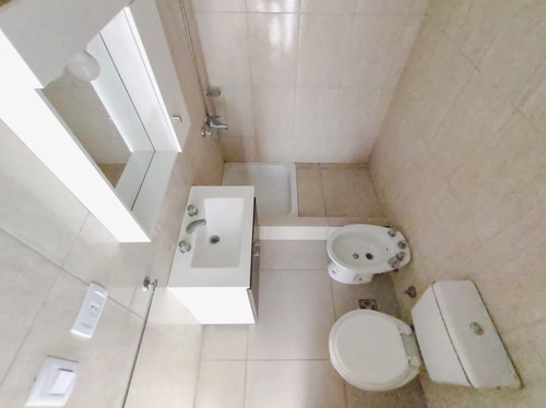 Imagen 9 de 17 de Departamentos 2 Ambientes En Planta Baja Con Patio, Escobar Centro.