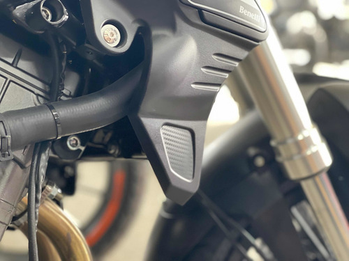 Imagen 21 de 24 de Benelli 302 S