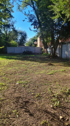 Se Venden Terrenos De 200m2 Y 300 M2 En Parque Alvear Iii. Oportunidad