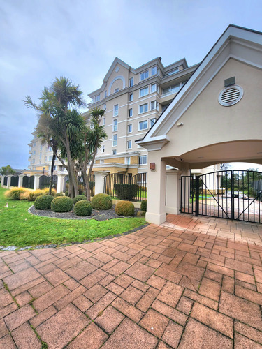 Vive En El Barrio Inglés En Un Townhouse Con Full Amenities