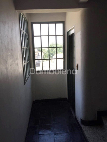 Imagen 11 de 17 de Departamento En Venta O Permuta Ubicado En Ciudadela, Tres De Febrero, G.b.a. Zona Oeste