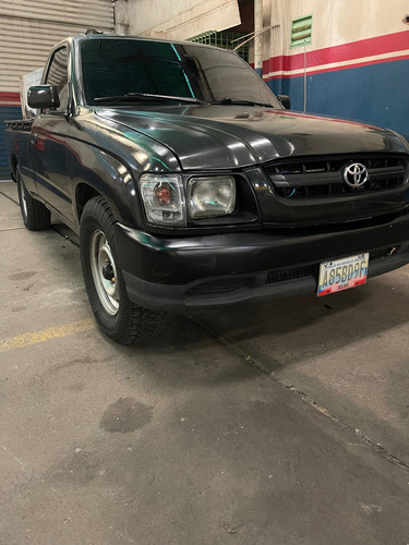 Camioneta Automática 4x2 Cabina Sencilla Año 2003 Lista