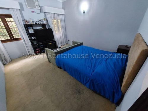 Imagen 16 de 21 de Livy Ramírez Vende Casa En Macaracuay Mls #23-13420