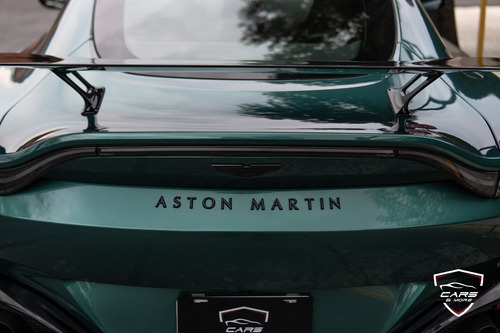 Aston Martin Vantage F1 2023