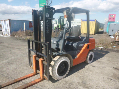 Autoelevador Toyota 3000k Diesel