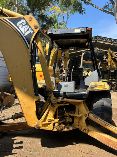 Retroexcavadora Caterpillar 416c 4x2