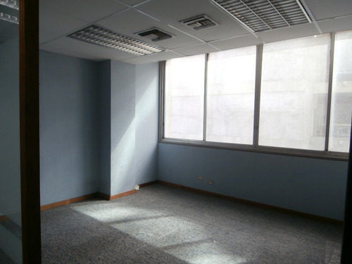 Oficina En Venta ~ 743 M2 - El Rosal