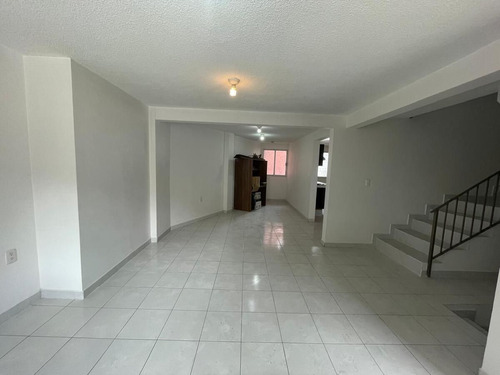 Edificio En Venta, Tlalnepantla De Baz, 3 Recámaras.