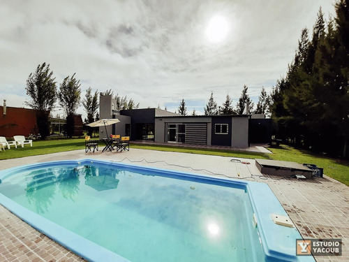 Imagen 9 de 30 de Casa Venta 2 Dormitorios 1 Baño Terreno 31 X 50 - 1550 Mts 2 Totales - Villa Parque Sicardi