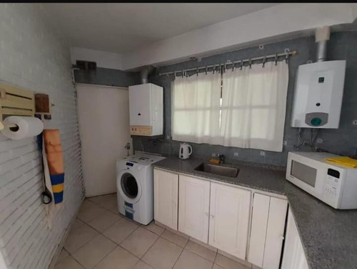 Casa En Venta - 3 Dormitorios 3 Baños - Cocheras - 660mts2 - Moreno