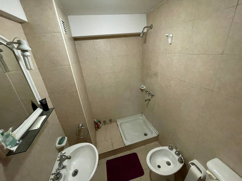 Monoambiente En Venta Con Balcon Zona Centro
