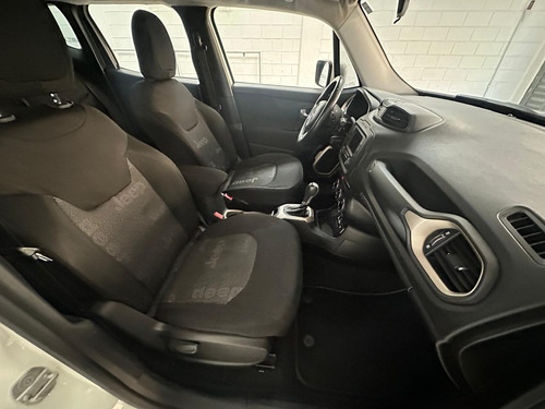 Jeep Renegade 1.8 Longitude Flex Aut. 5p