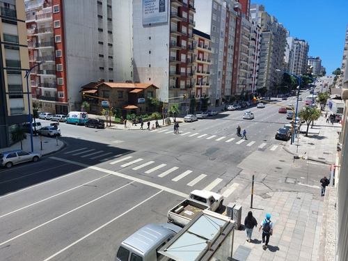 Imagen 18 de 19 de Alquilo Departamento Ambiente Y Medio Temporada Mar Del Plata Guemes Aldrey Febrero Disponible