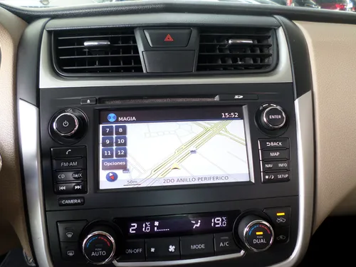 Nissan Altima 2.5 Advance Navi Cvt