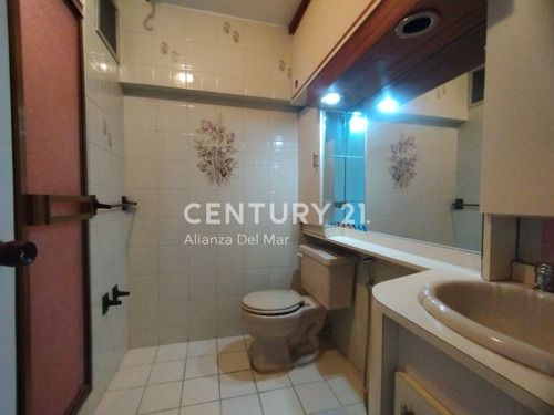 Imagen 6 de 14 de Apartamento En Venta En Camuri Chico