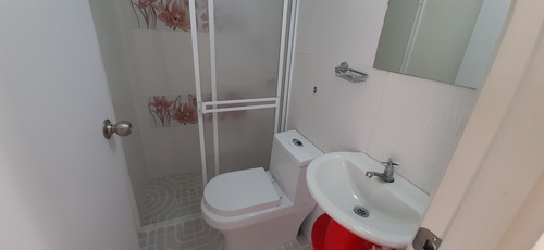 Imagen 10 de 17 de Venta Casa Miradores Del Bosque San Gil